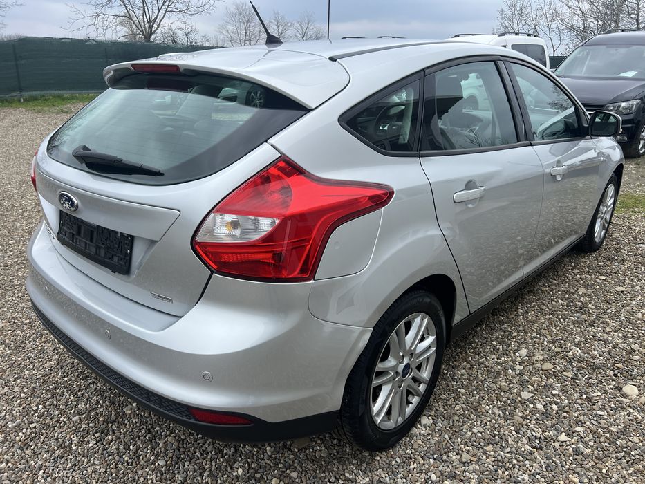 FORD Focus 2013 — imagine 2