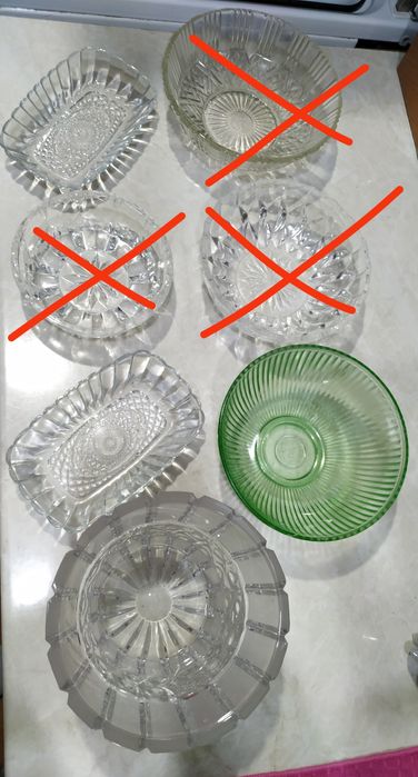 Салатницы разные, стекло