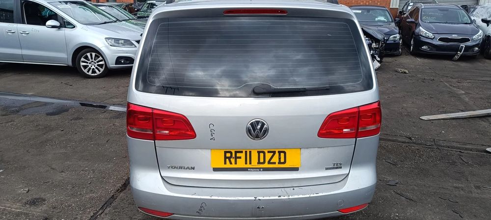 Dezmembrez Volkswagen Touran (1T3) [Fabr 2010-2015]