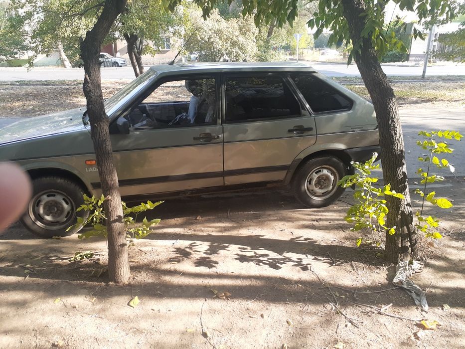 Продажа легковых автомобилей