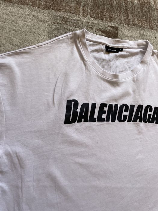 Varianta directă & căutată: ⁠Tricou Alb Oversized Balenciaga Style M/L