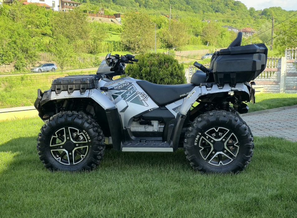 ATV Polaris Sportsman Touring XP 1000