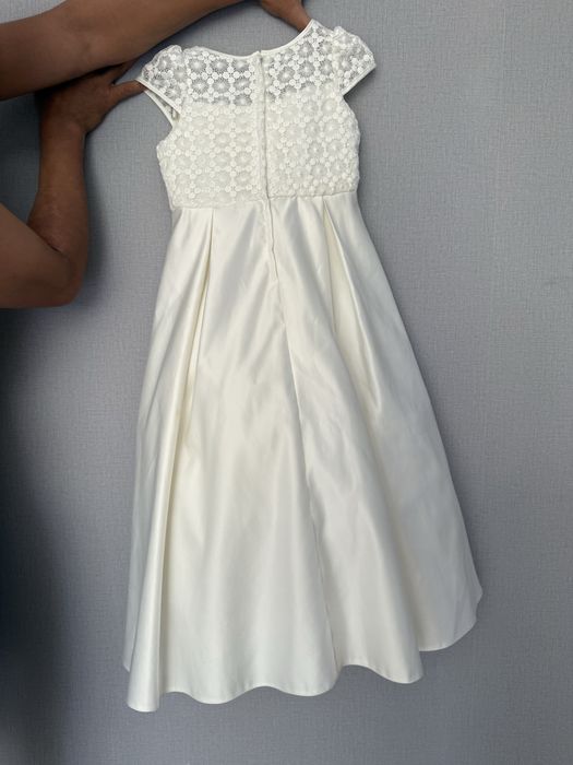 Нарядное летнее платье для девочки