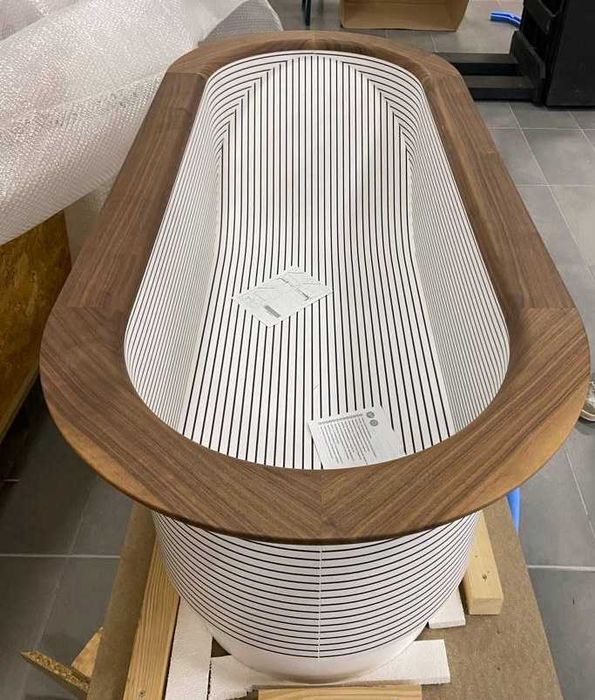 Cada Freestanding ARBI Roman GARCIA CUMINI Noua !