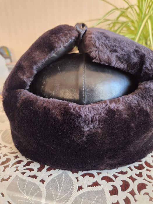 продам каска ушанку