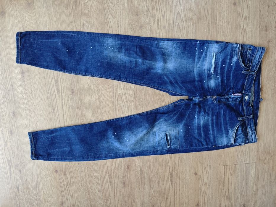 DSQUARED2  дънки