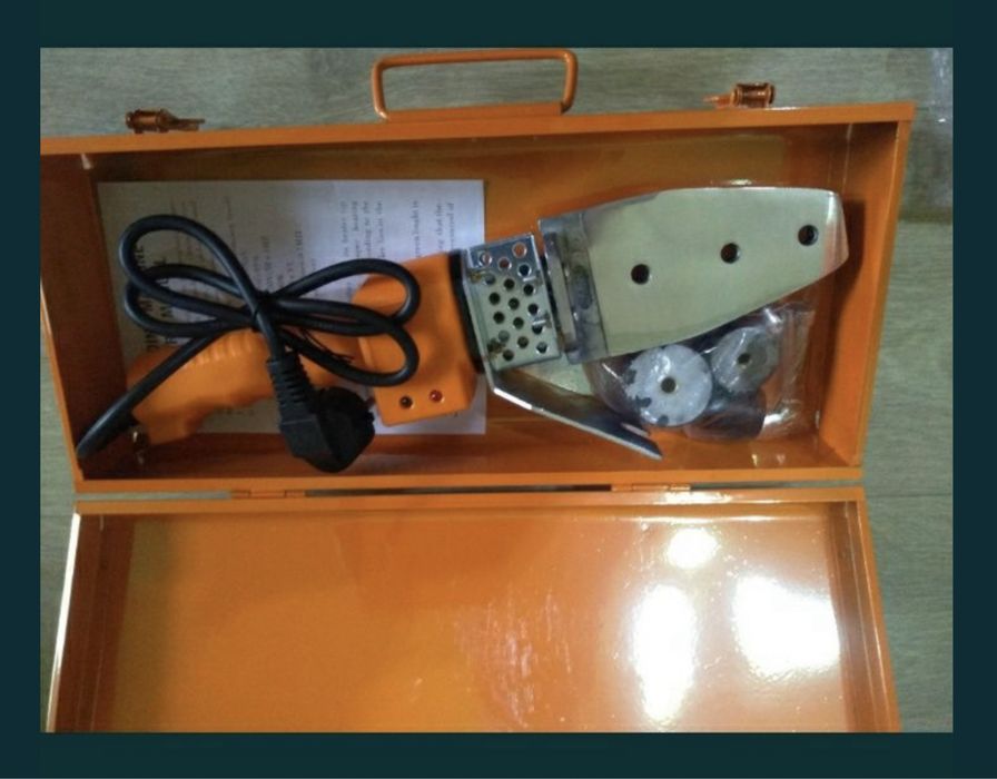 Ручной утюг монтажный