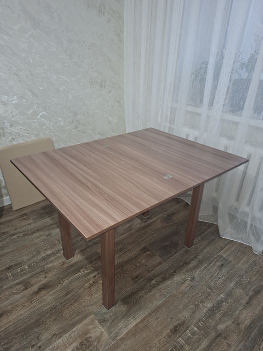 Продам стол трансформер