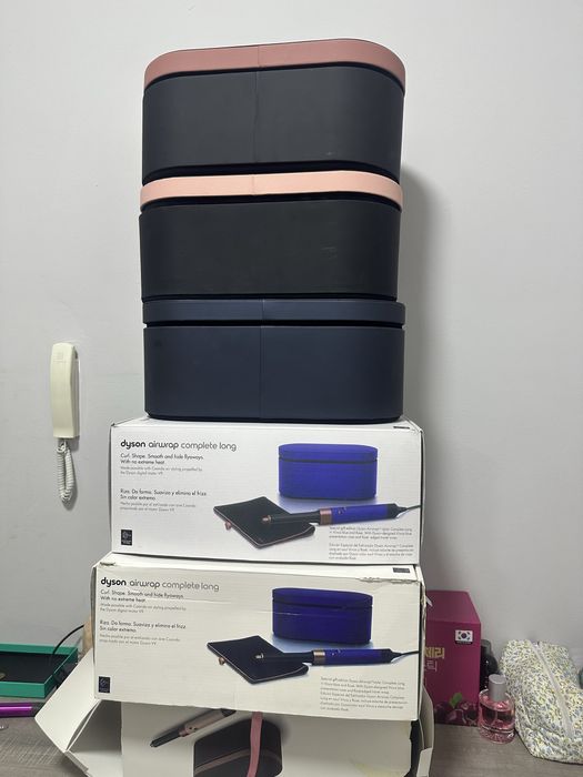 Dyson кейсы новые по 3к