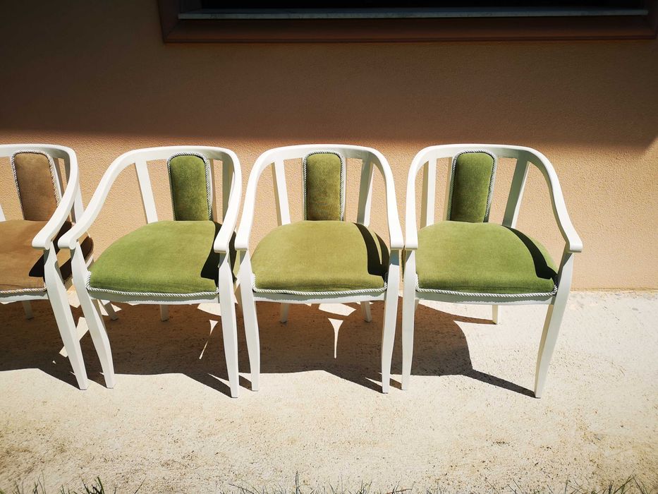 Трапезни столове 6 броя дървени