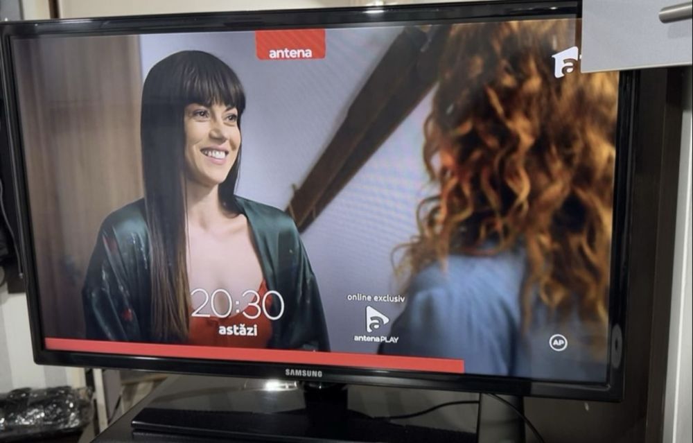 TV Led Samsung  80 cm