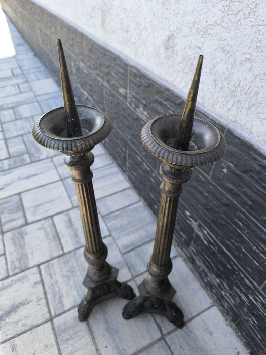 Pereche sfeșnice vechi de altar, cca. 50 cm, bronz/alamă – Inima Sacră