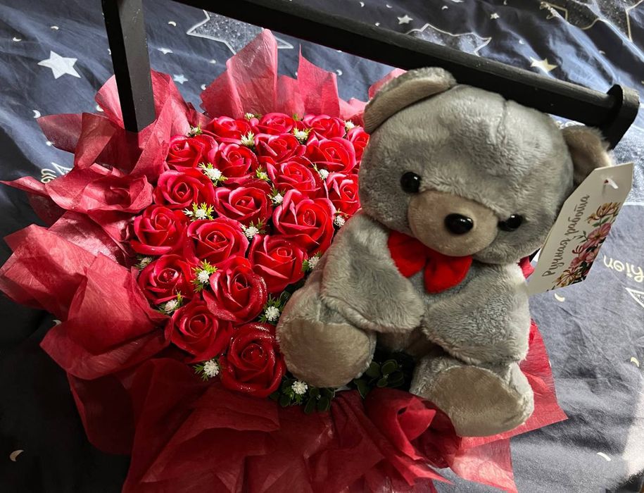 Букет в корзинке с мишкой!!!