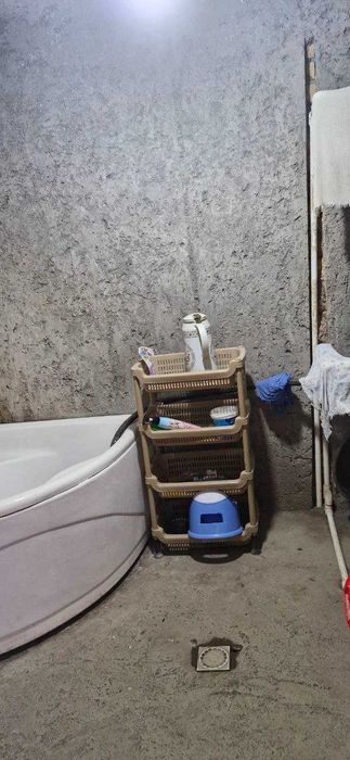 N.12267  Продается дом в центре города
Общая площадь: 4 соток