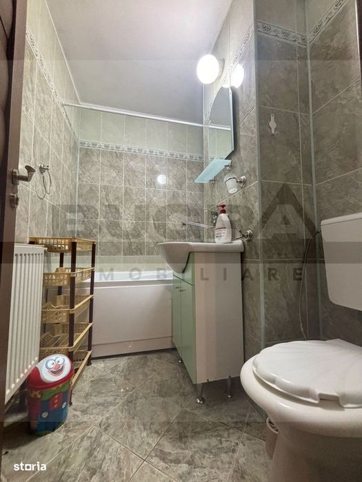 Apartament 2 camere decomandate, 60 mp, parcare, zona Big
