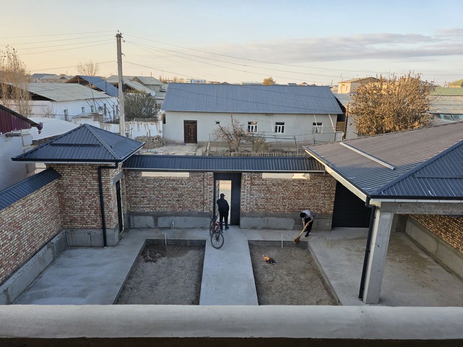Продаётся дом в центре