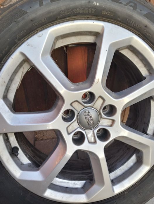 Genti cu cauciucuri de vânzare