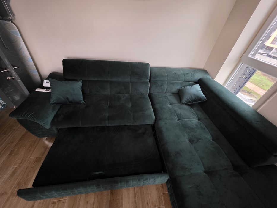 Coltar Lems mare extensibil cu lada ca nou