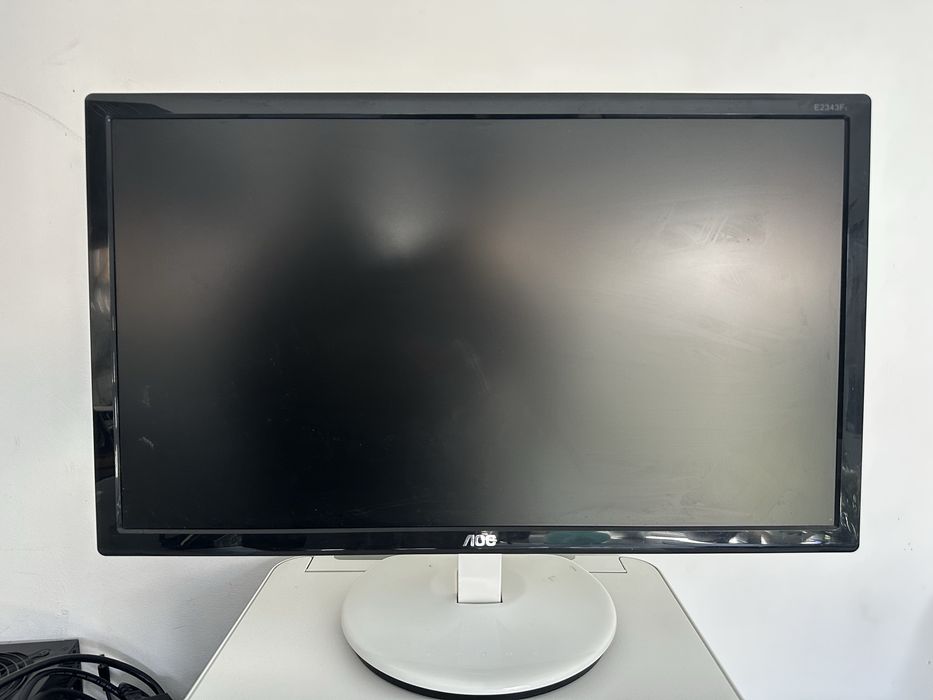 Monitor AOC 23inch