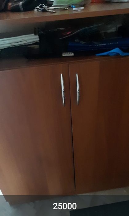 Продам стол дубовый 3м