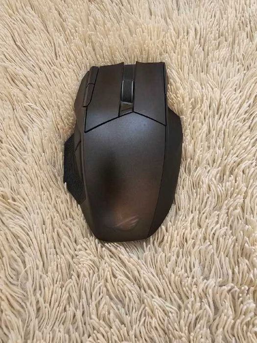 Геймърска Мишка Asus Spatha