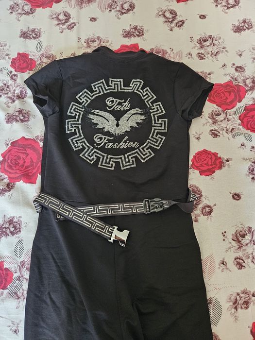 Продаются комбинезоны