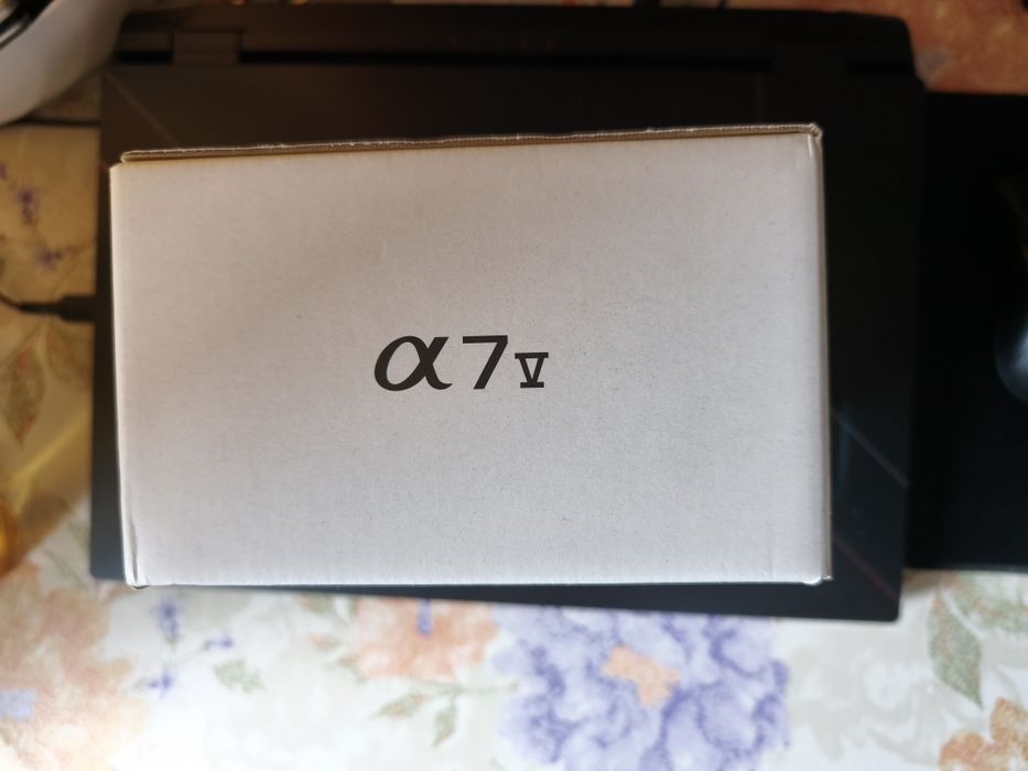 SONY A7V nou body only