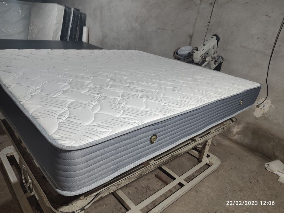 Matras Ortopedik va Anatamicheskiy