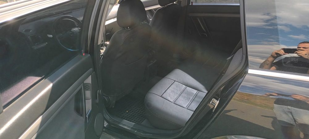Opel Vectra  Wagon