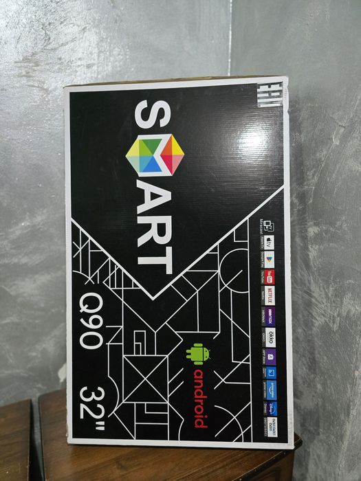 Продам новый телевизор Smart Q90 32