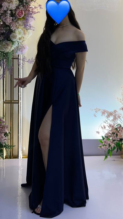 платье для мероприятия