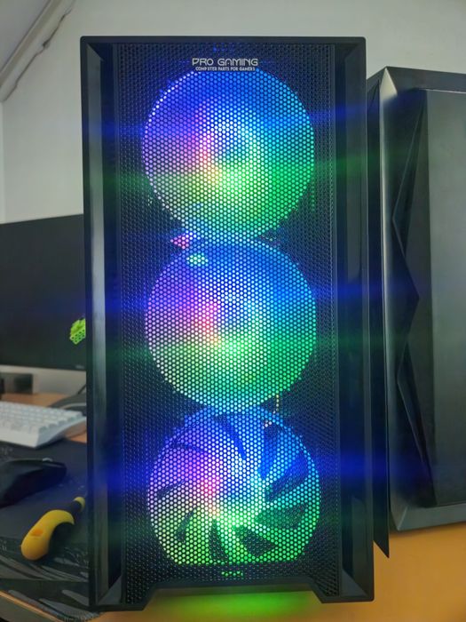 PC Gaming i7 7700K 16GB Ram Video 8GB