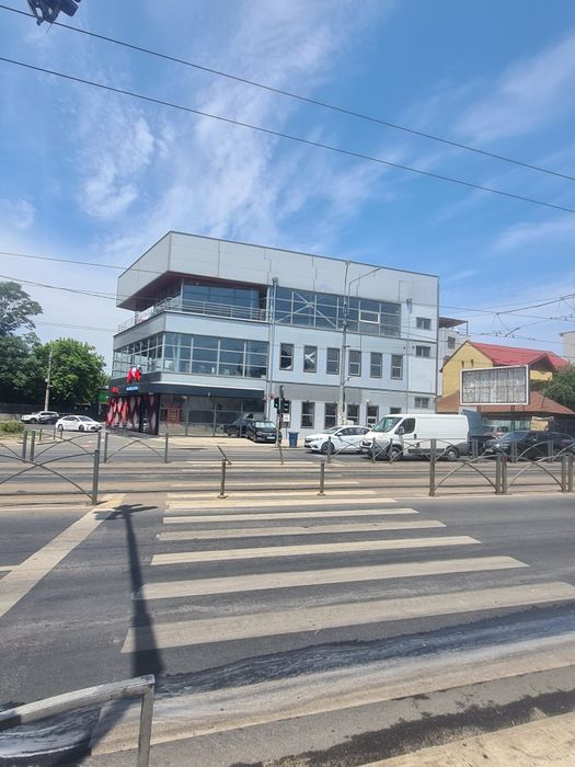 Vand spațiu comercial Parter, cu afacere funcțională Colentina