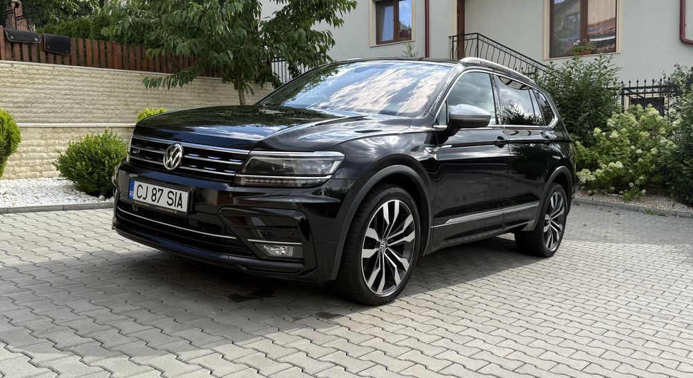 VW Tiguan 2019 all space 7 locuri R Line 2.0L TSI 220 CP benzina 4x4