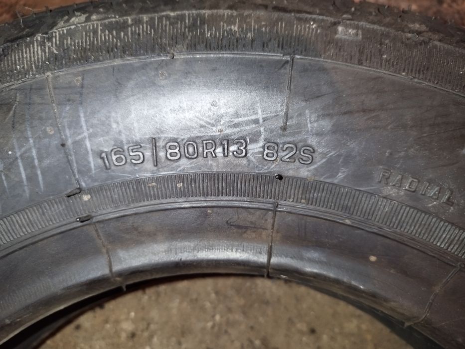 Продам две покрышки r13