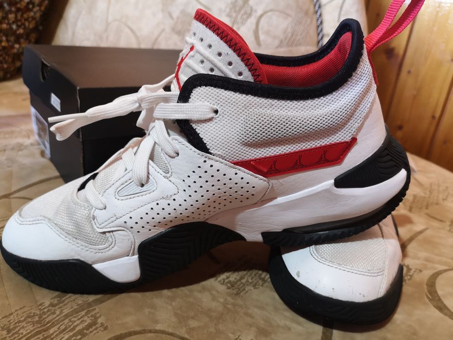 Мъжки маратонки Jordan