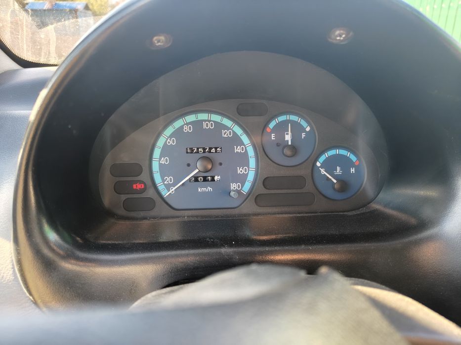 Продам Matiz 2011