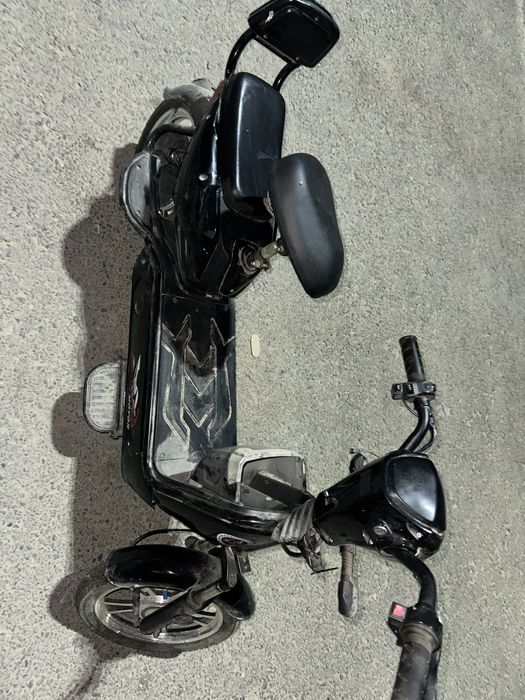 Продаеться скутер, требуеться ремонт