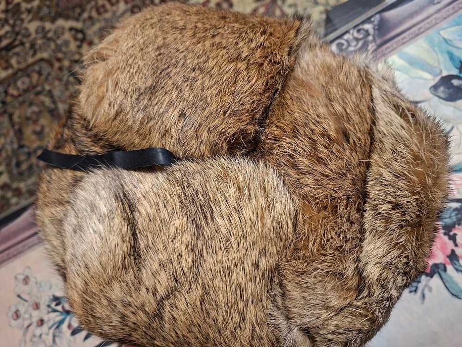 Руски зимни шапки-ушанки, естествен косъм от Новосибирск.