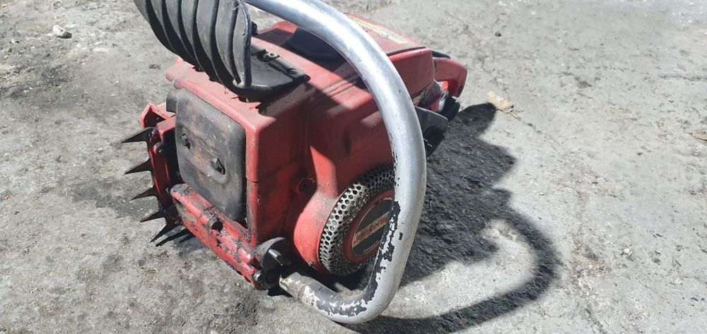 Reparații scule electrice sau pe benzină