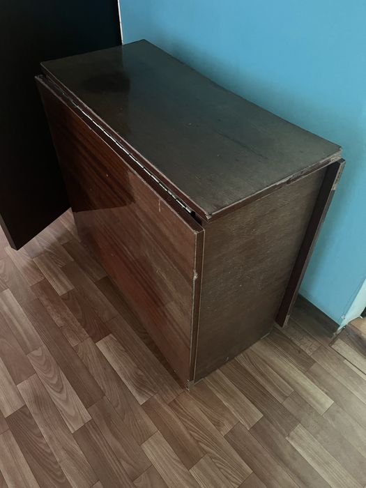 Стол тумба сатылады Зачаганск районы