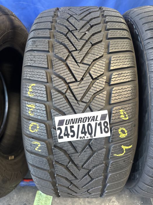245/40/18 Uniroyal M+S