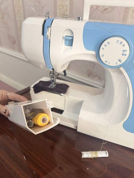 Тикув машинаси сотилади