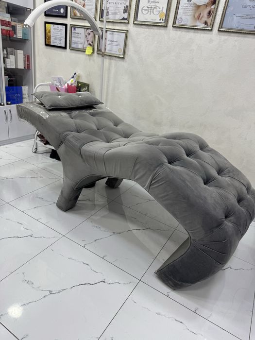 Lashmaker Browist va Kosmetologlar uchun kushetka holati yaxshi