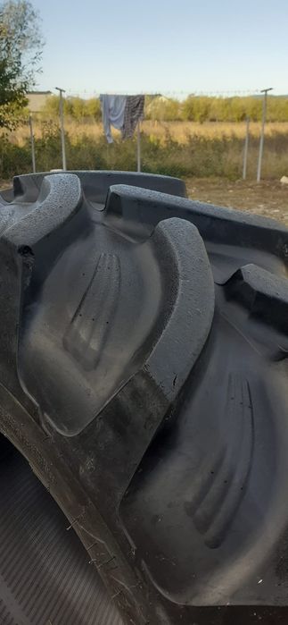 Cauciuc pentru tractor