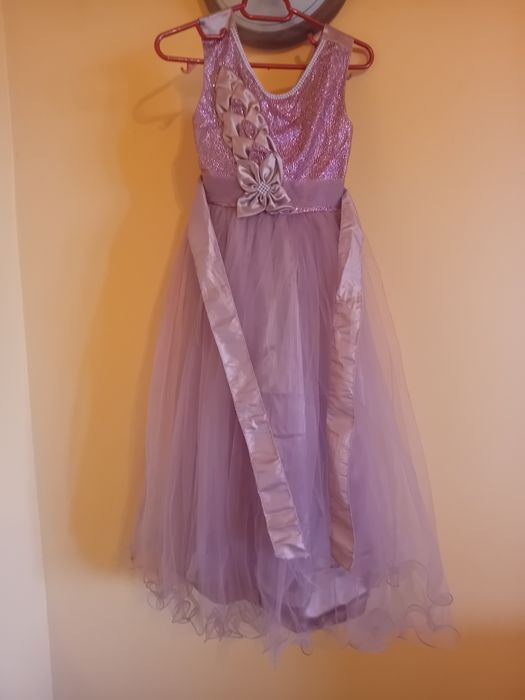 Rochie pt petreceri sau ocazii speciale