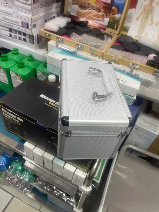 Портативный инфракрасный видоискатель венозных сосудов