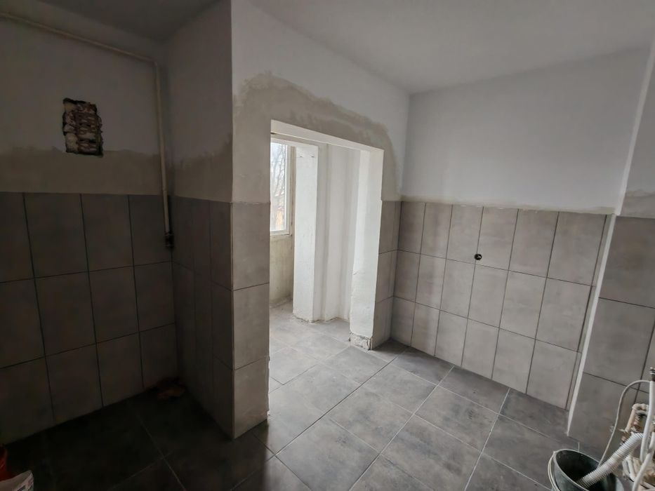 Vând apartament 1 camera Decomandat Dorobanților
