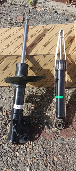 Продам амортизаторы