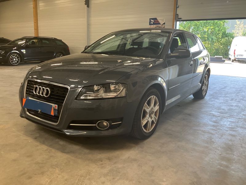 Audi A3 Sportback 1.6 TDI Business line 2012